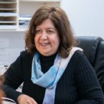 Dr Amani Hanna from Lincolnville Medical Centre in Keilor East speaks with a patient